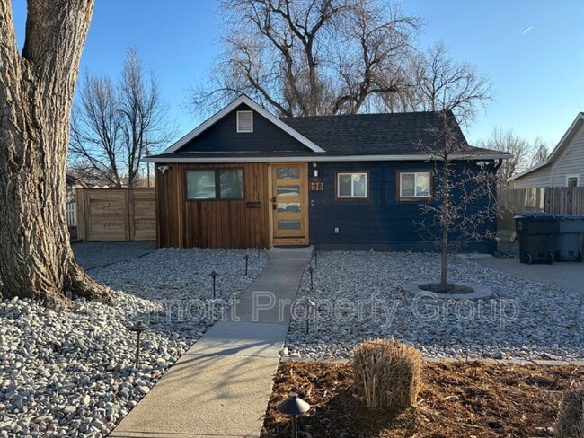 Building Photo - 230 Emery St