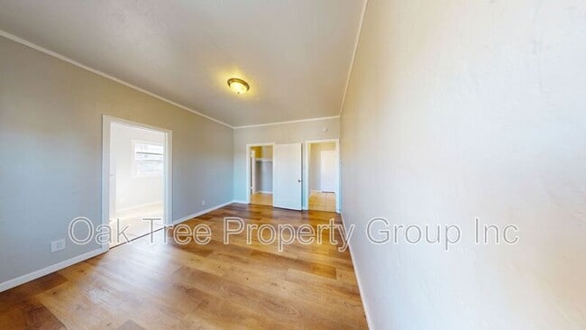 Photo - 2451 Seminary Ave