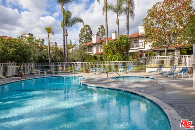 Building Photo - 1470 Palisades Dr Rental