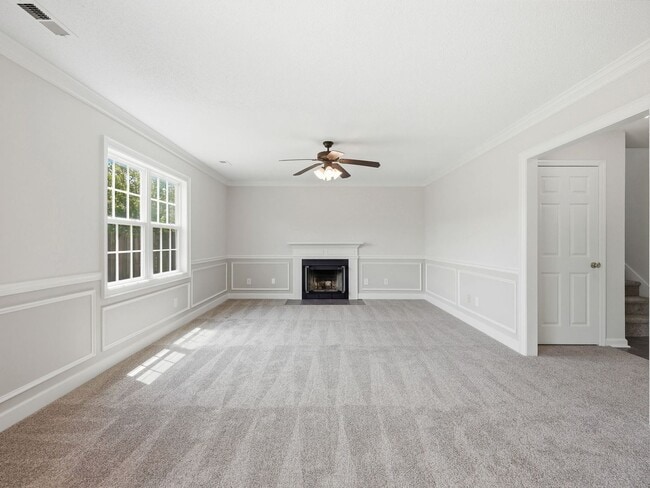 Photo - 302 Mann St