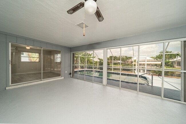 Photo - Welcome to your dream rental in Cape Coral...