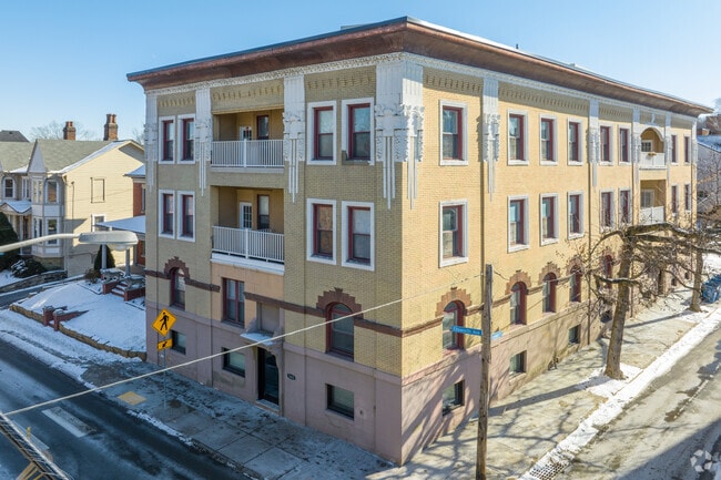 The Ell on Ellsworth (A Hudson Property)