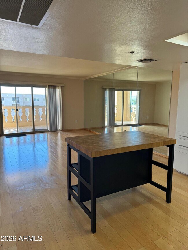 Photo - 7950 E Camelback Rd Unit 710