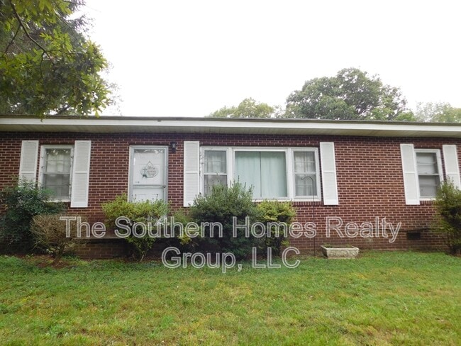 Building Photo - 721 County Rd 119 Rental
