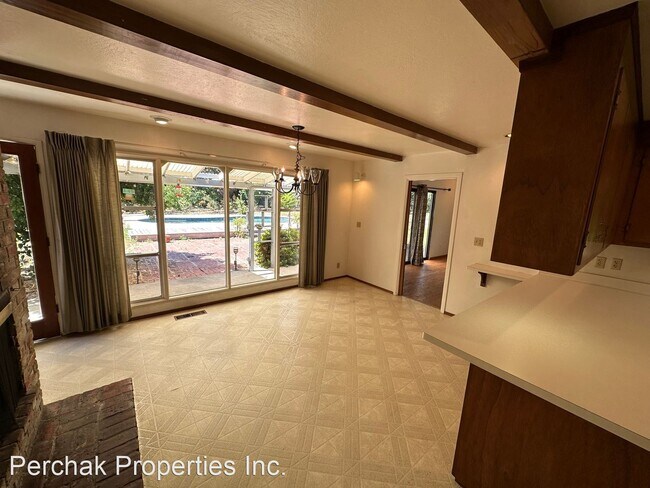 Photo - 4 br, 2 bath House - 957 Forest Lane