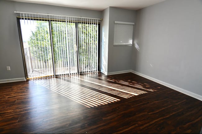 Photo - 1856 Cherokee Bluff Dr Unidad Cherokee Bluff