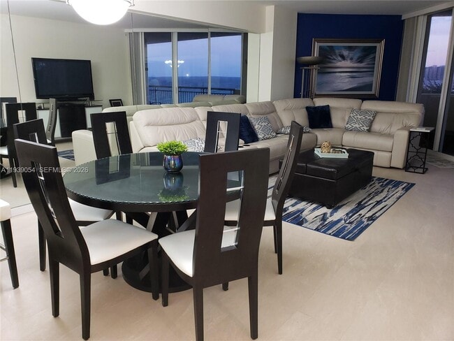 Photo - 17375 Collins Ave Unit 906