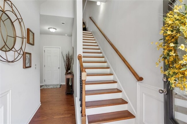 Photo - 1319 Kingston Trail