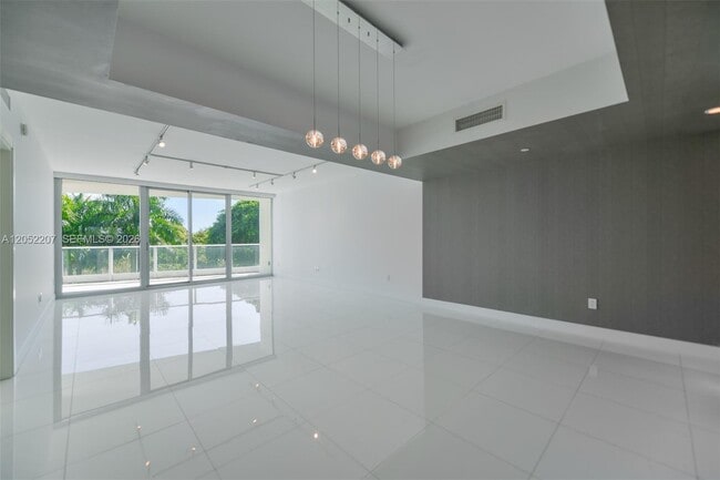 2627 S Bayshore Dr Unit 604