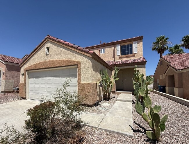 Building Photo - COMING SOON 4 BED 3 BATH OPEN FLOOR PLAN!