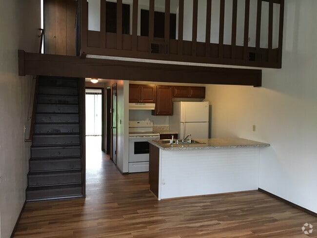 Building Photo - 807 Village Dr Unit 807 Village Drive Rental