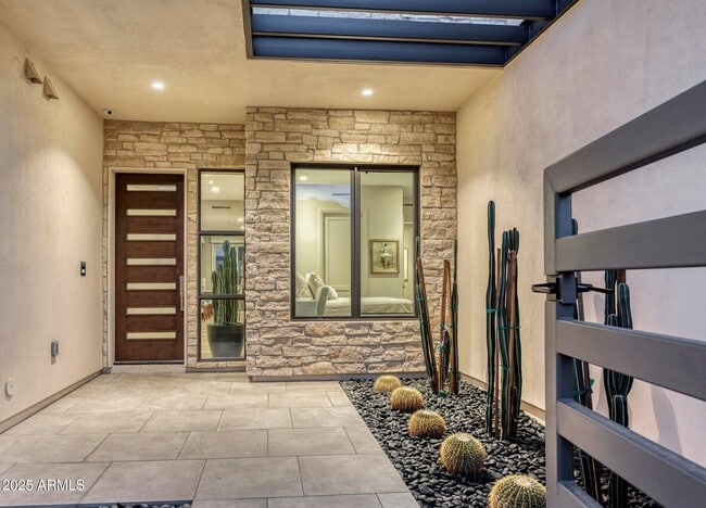 Photo - 5553 E Stella Ln