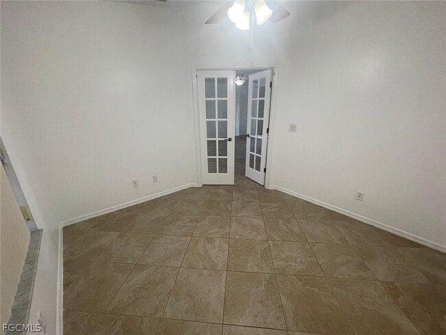 Photo - 2842 NW 5th Ave