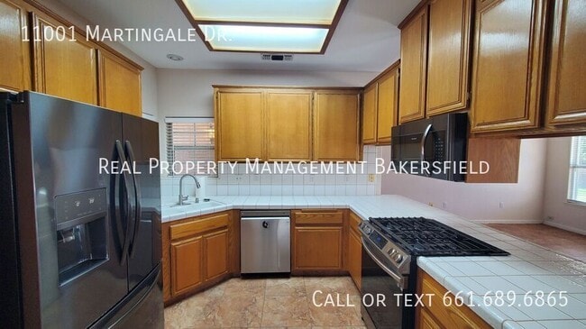 Photo - 11001 Martingale Dr