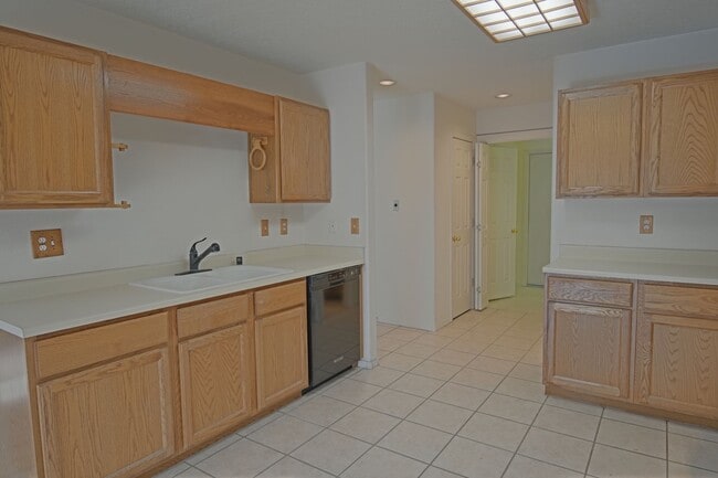 Photo - NE Heights Townhome Available For Move In
