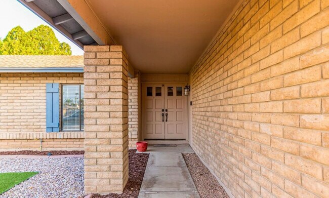 Photo - 839 W Posada Ave