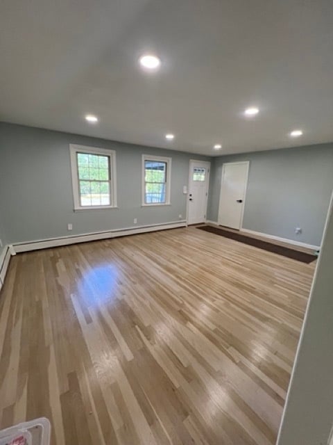 Photo - 161 Lake Ave N