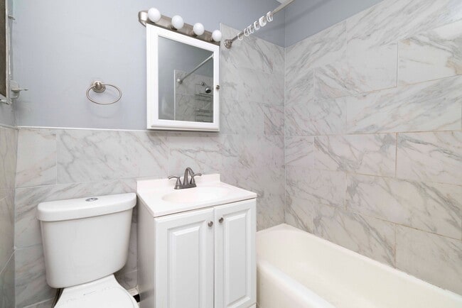 Photo - 712-718 E Main St Unit 711-3A