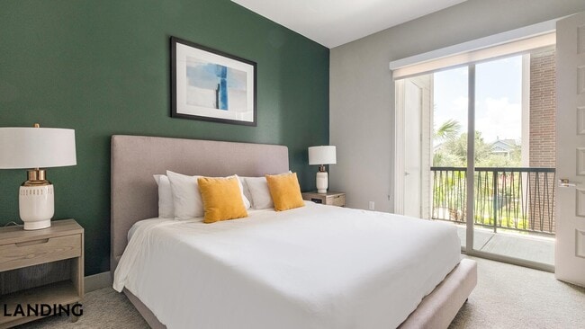 401 W 25th St Unit 2215