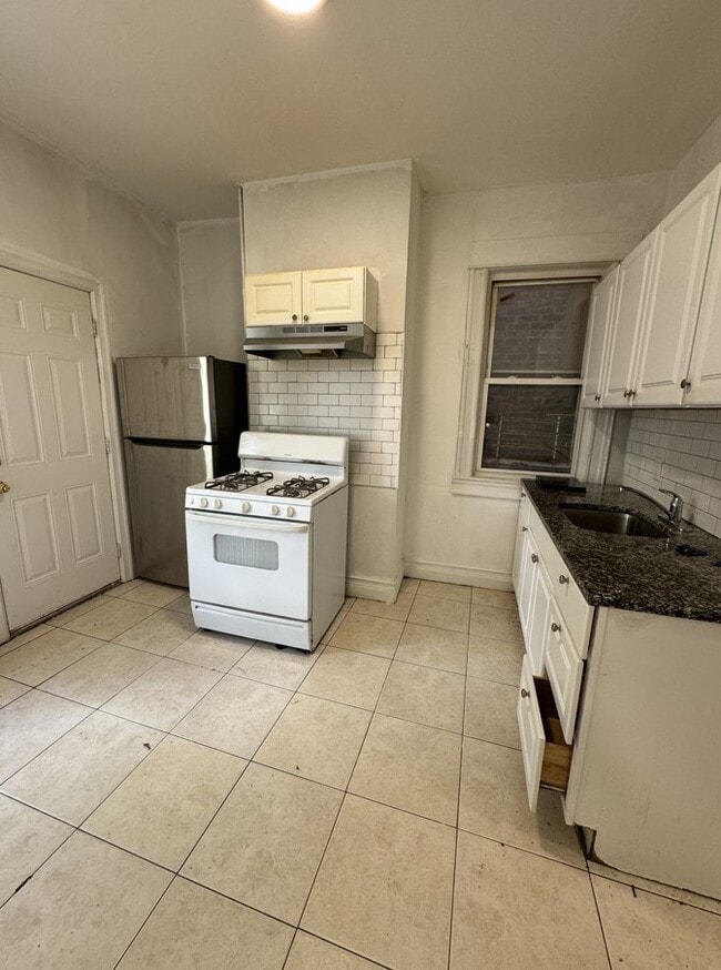 Photo - 159 Bidwell Ave Unidad 2