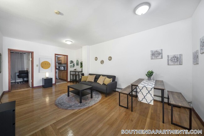Building Photo - 871 Harrison Ave Rental