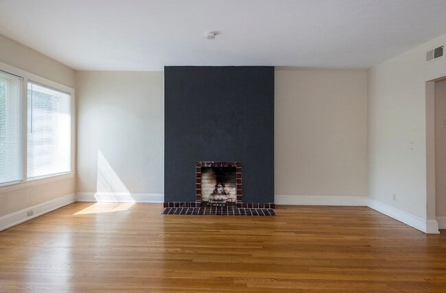 Photo - 2673 Euclid Heights Blvd Unit Apartment 4