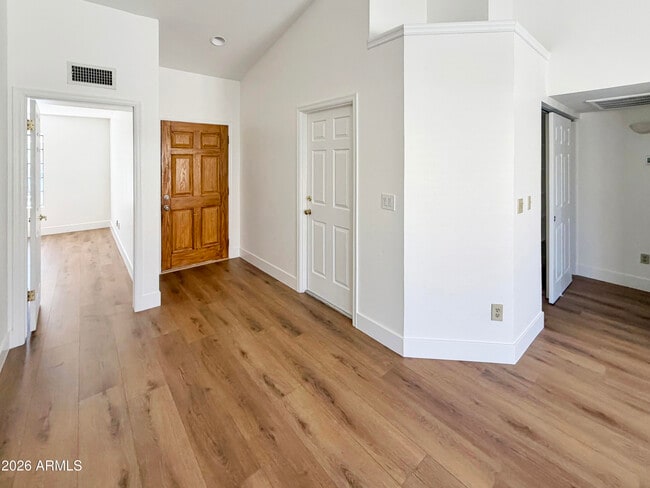 Photo - 14607 N Olympic Way