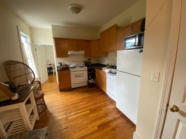 Photo - 44 Florence St Unit 1
