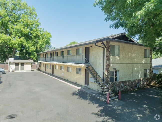 Building Photo - Hazel Student Living Rental