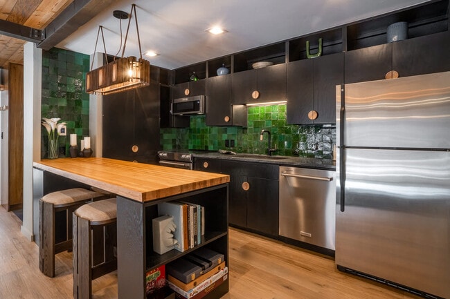 Photo - 601 S Monarch St Unidad ID1036620P