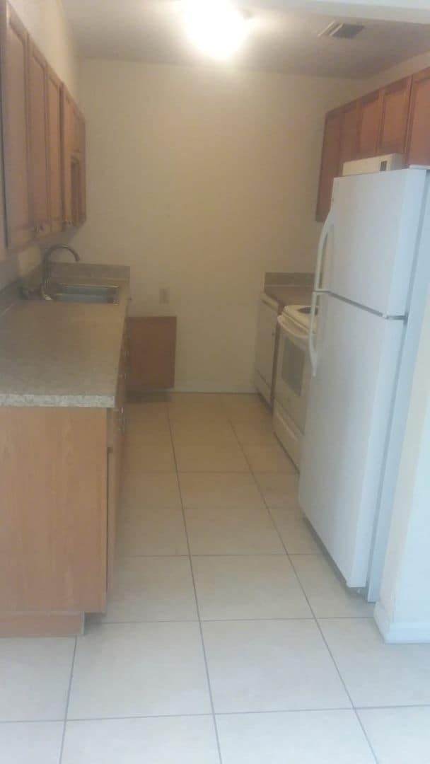 Photo - 169 Dahlia Dr