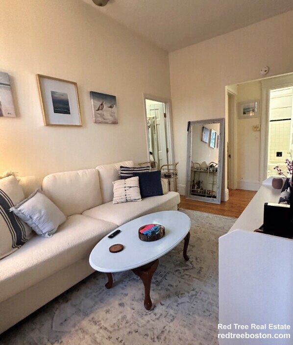 Photo - 583 Beacon St Unidad 6