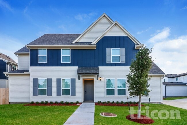 Building Photo - 22621 Terrazzo Dr