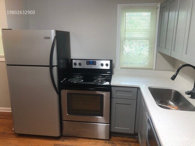 Photo - 924 Holland Ave Casa