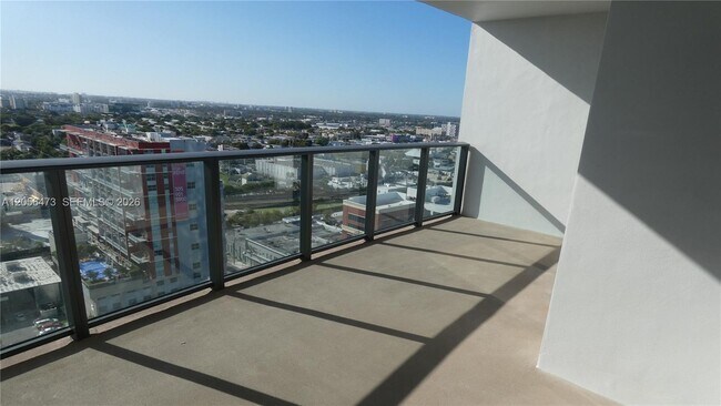 Photo - 1600 NE 1st Ave Unidad 1815