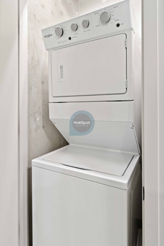 Photo - 191 N Ada St