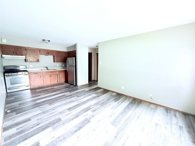 Photo - Ridgeway Court