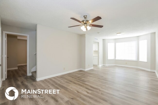 Photo - 1688 Divinity St House