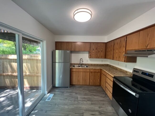 Photo - 192 S Church St Unit C