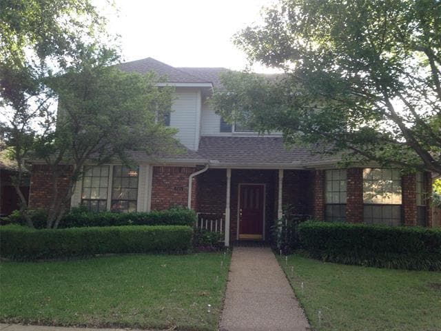 Photo - 245 Tanbark Cir