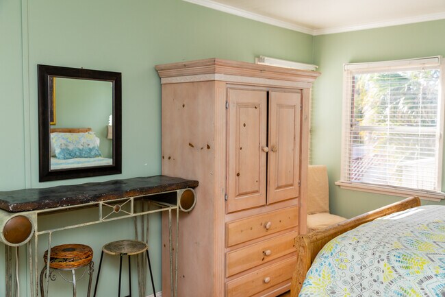 Photo - 1766 Vista Del Mar Ave Unit 1766