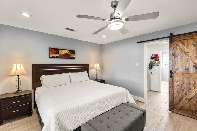 Photo - 12423 Honeywood Trail