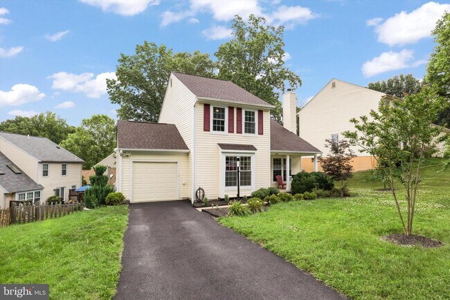 3818 Marquis Pl