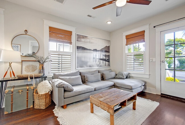 Photo - 291 President St