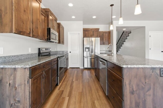 Photo - 1706 Honeycomb Dr