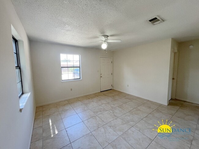 Photo - Great 2 Bedroom Home in Fort Walton Beach!