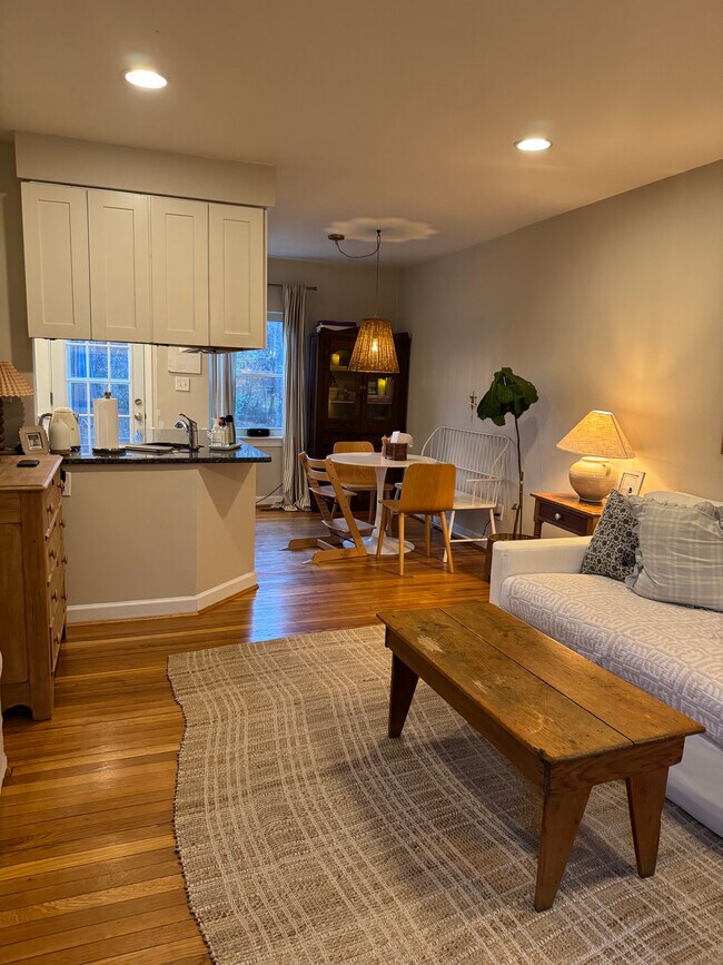 Photo - 321 Mount Vernon Ave