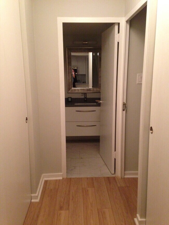 Photo - 604 S Washington Sq Unit 410