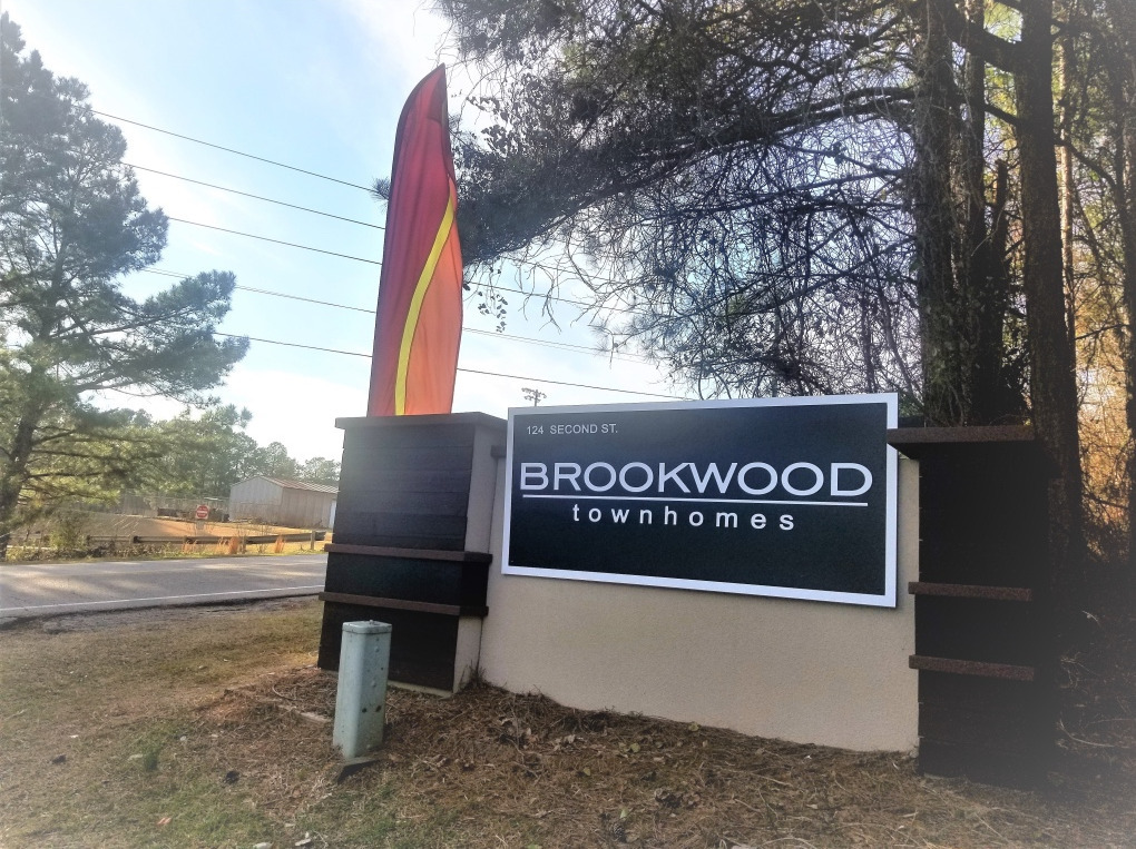 Brookwood Townhomes - Brookwood Townhomes