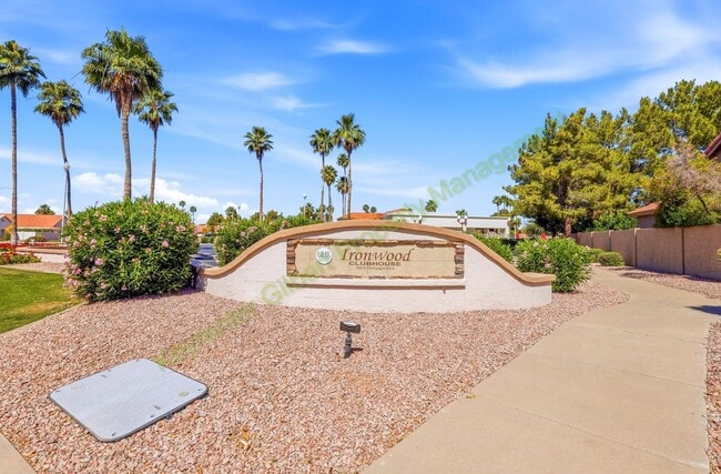 Photo - Golf Course Living in Sun Lakes  – 55+ IronOaks at Sun Lakes Community Home on the 18th Fairway!